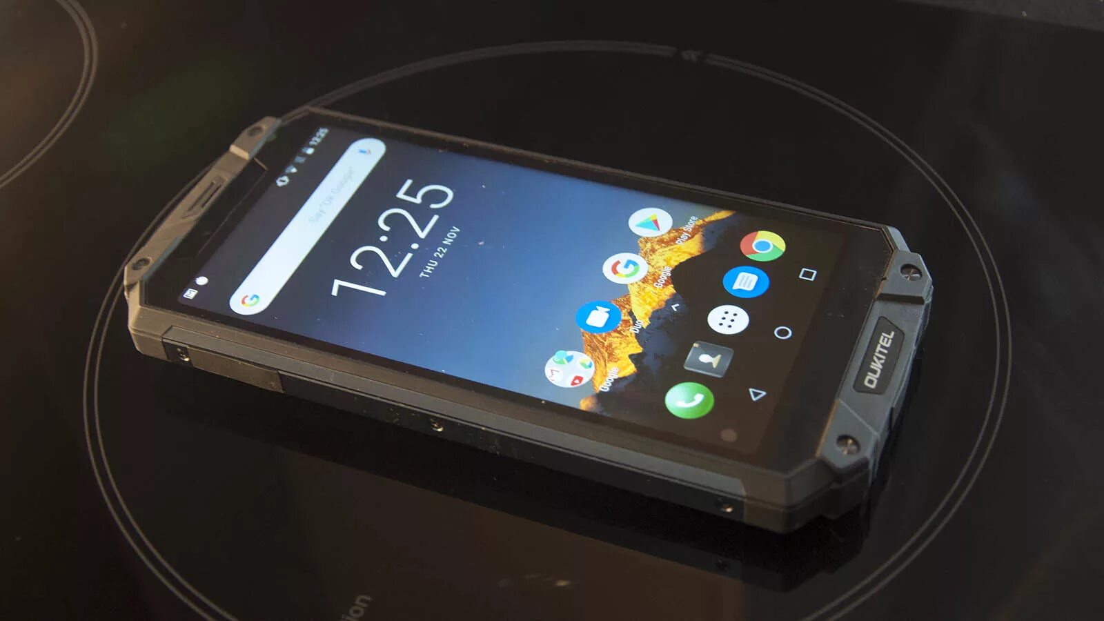 Oukitel wp21 обзор. Оукитель вп2. oukitel wp2. oukitel wp2 pro. противоударный смартфон alcatel wp2.