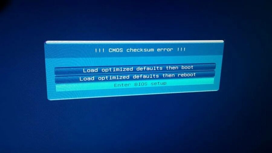 Loading defaults. Cmos checksum error defaults loaded. ошибка cmos checksum error. load cmos defaults. bios checksum error.