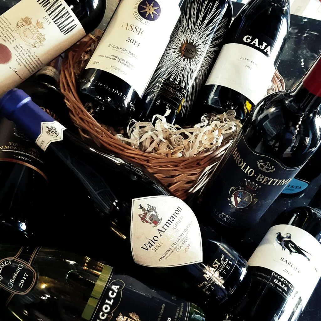 вино 10 италия тоскана. итальянские хорошие названия. красивые слова на итальянском языке. санвиджилио мерло. вино италия.