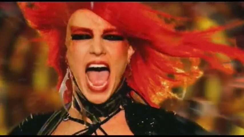 Britney Spears Toxic 2004. Britney Spears Toxic Red hair 2004. Britney Spears Toxic 2003. Бритни Спирс с красными волосами. Токсик песня спирс