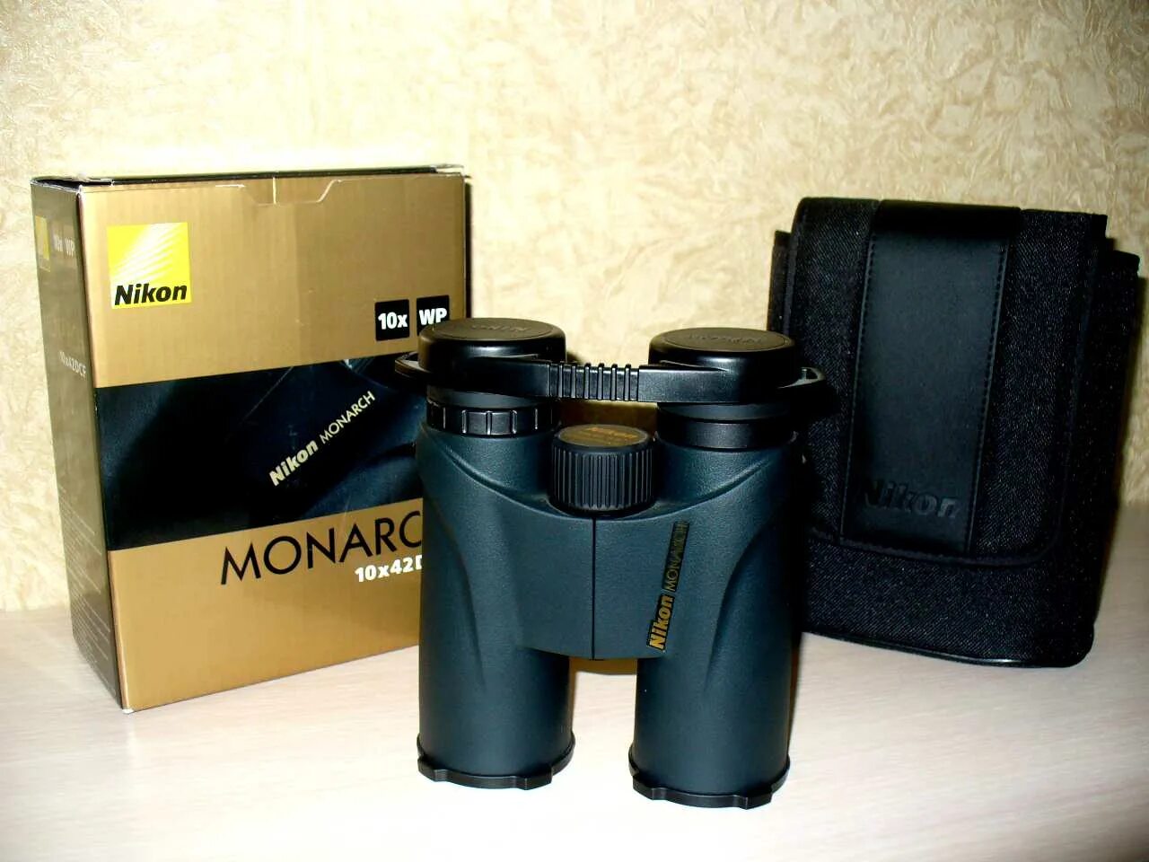 X 42 17. Nikon Monarch 10x42. Nikon Monarch 5 10x42. Nikon Monarch 10:42. Бинокль Nikon Monarch DCF 10x42 Japan.