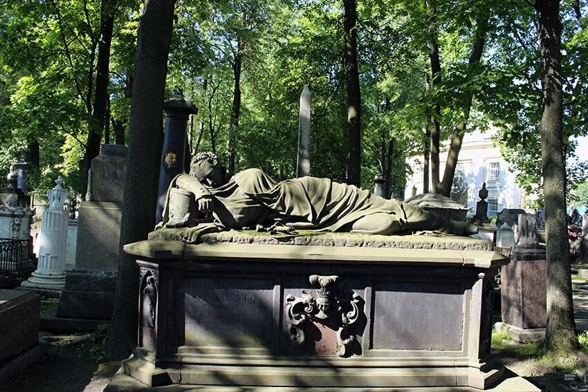 Где похоронен симба