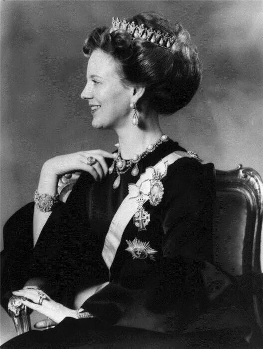 Королева маргрете 2 в молодости. Датская королева маргрете ii. Маргрете 2 королева дании в молодости. Королева дании маргрете 2. Королева дании маргрете 2.
