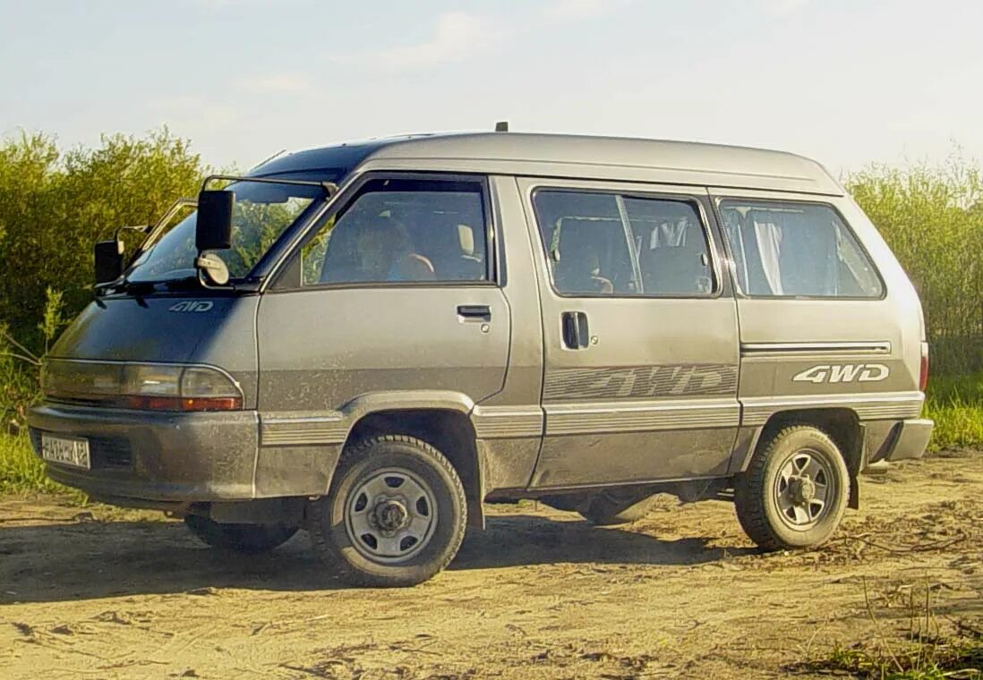 Колеса таун айс. Тойота Таун айс 1990. Тойота даунайч 1990. Toyota Town Ace i. Toyota Town Ace 4wd.