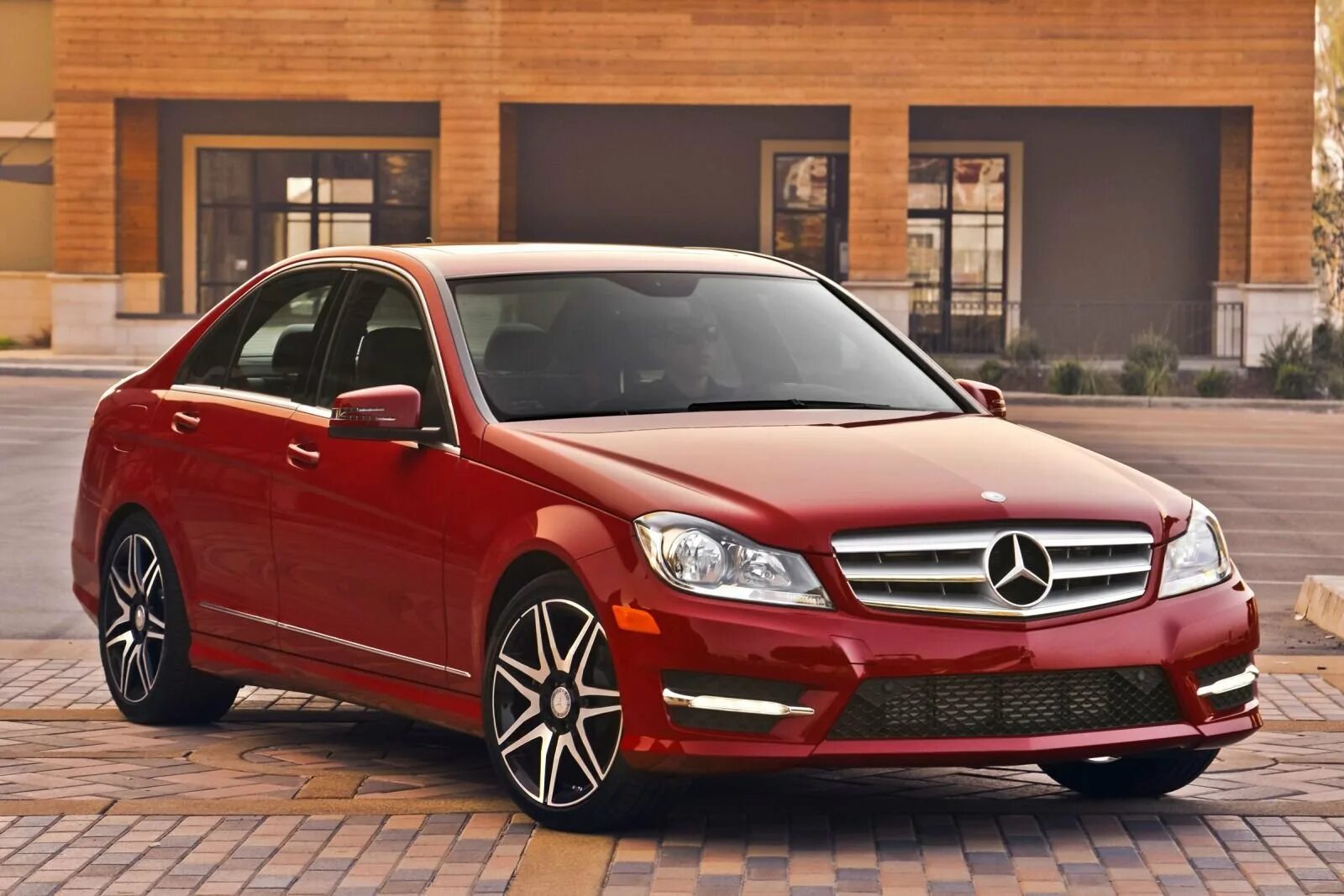 2014 Mercedes-Benz c 250. Мерседес ц 2013. Mercedes-Benz c300 4matic 2013. Мерседес Бенц c класс 2013.