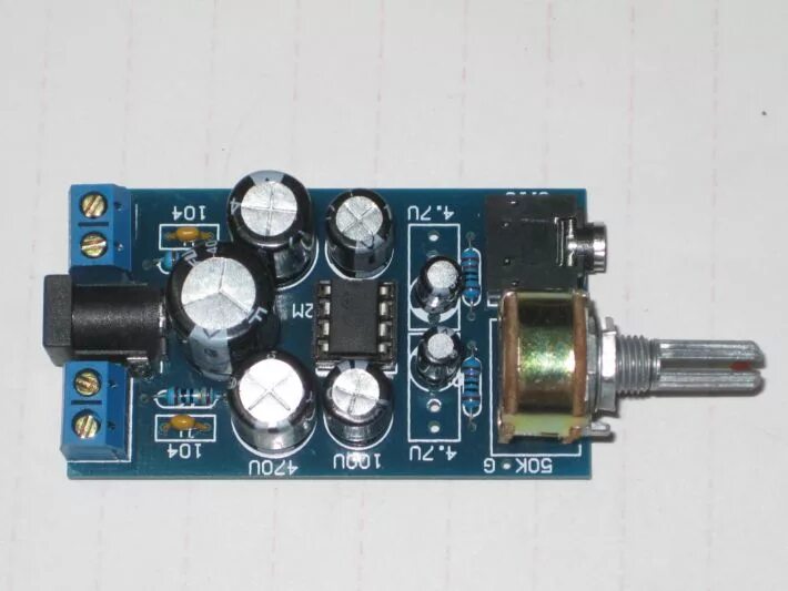 Усилитель на tda2822. 2822 усилитель даташит. Усилитель колонок на tda2822. Усилитель звуковой частоты tda 2822. Tda2822.