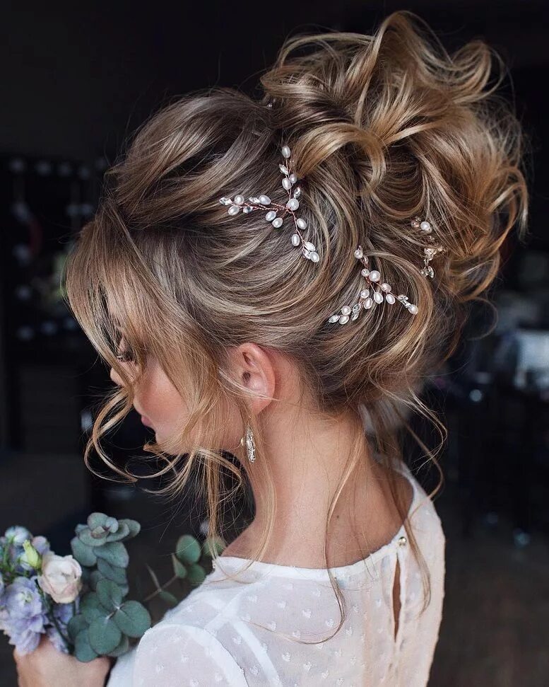 Wedding Hairstyles : Illustration Description Long wedding hairstyles and updos 