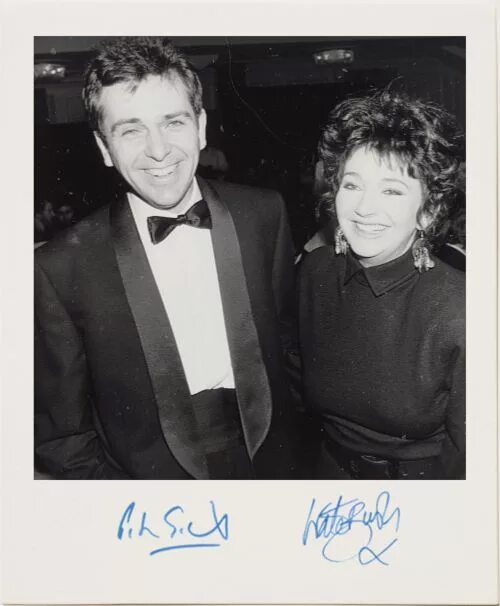 Peter gabriel kate bush don't give up. Кейт буш и питер габриэль. Peter gabriel kate bush. Gabriel kate bush. Питер гэбриэл и кейт буш don't give up.