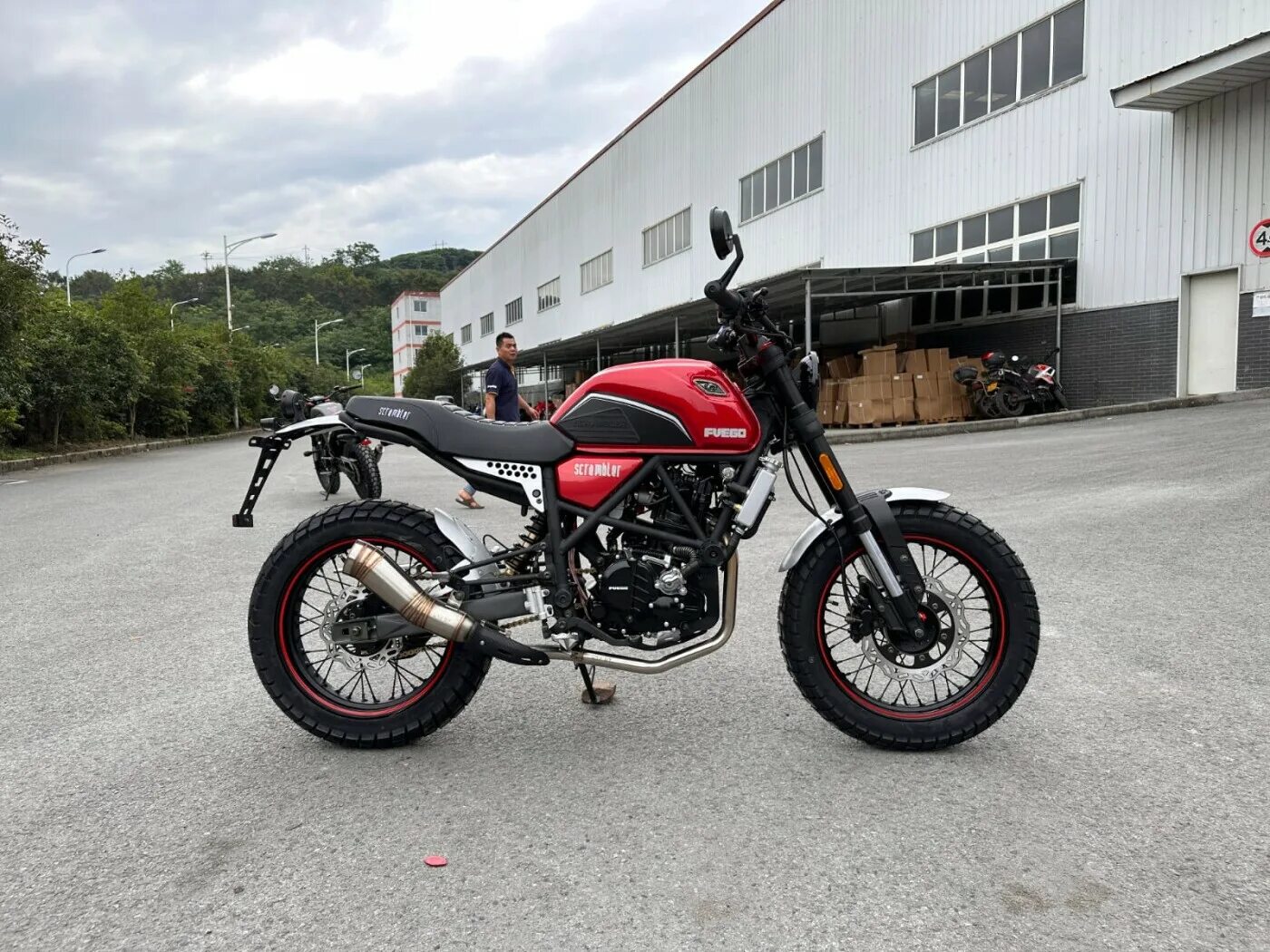 Фуего скрамблер 3. Мотоцикл fuego scrambler 250. Фуего скрамблер 3. Scrambler 300. Скремблер 250 geon.