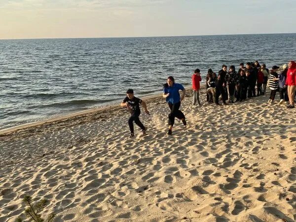 Вася для поездки в спортивный лагерь должен. Мармелад Кэмп Улан Удэ.