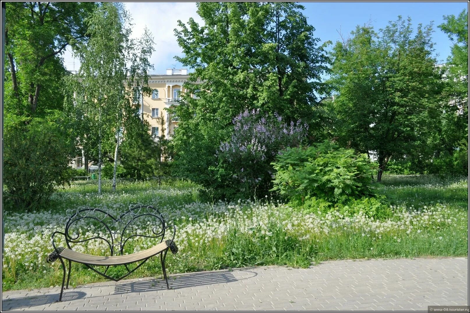 Ленинский сад Казань. Парк Ленинский садик Казань. Фуксовский садик Казань. Фонтан Ленинский садик Казань. Николаевские сады