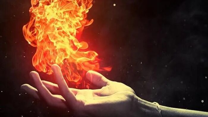 В огне том 1. Огонь в руке. Огненный шар в руке. Огонь на ладони. Стихия огня.