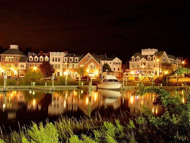 Different places to live. Places to live. Trendy area. Коллаж города. Places to live vocabulary.