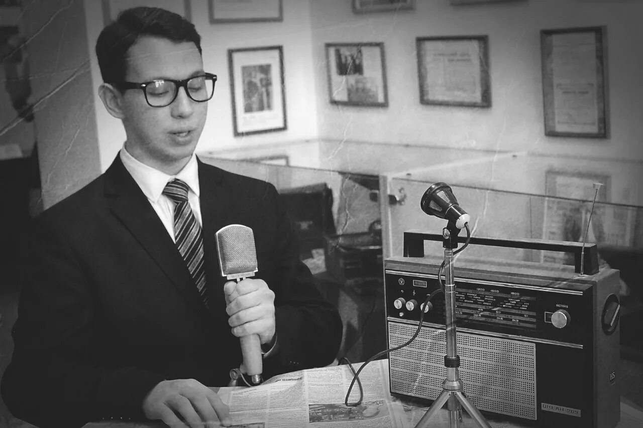 Диктор в великую отечественную. Юрий левитан. ю б левитан. левитан юрий борисович диктор. юдка беркович левитан.
