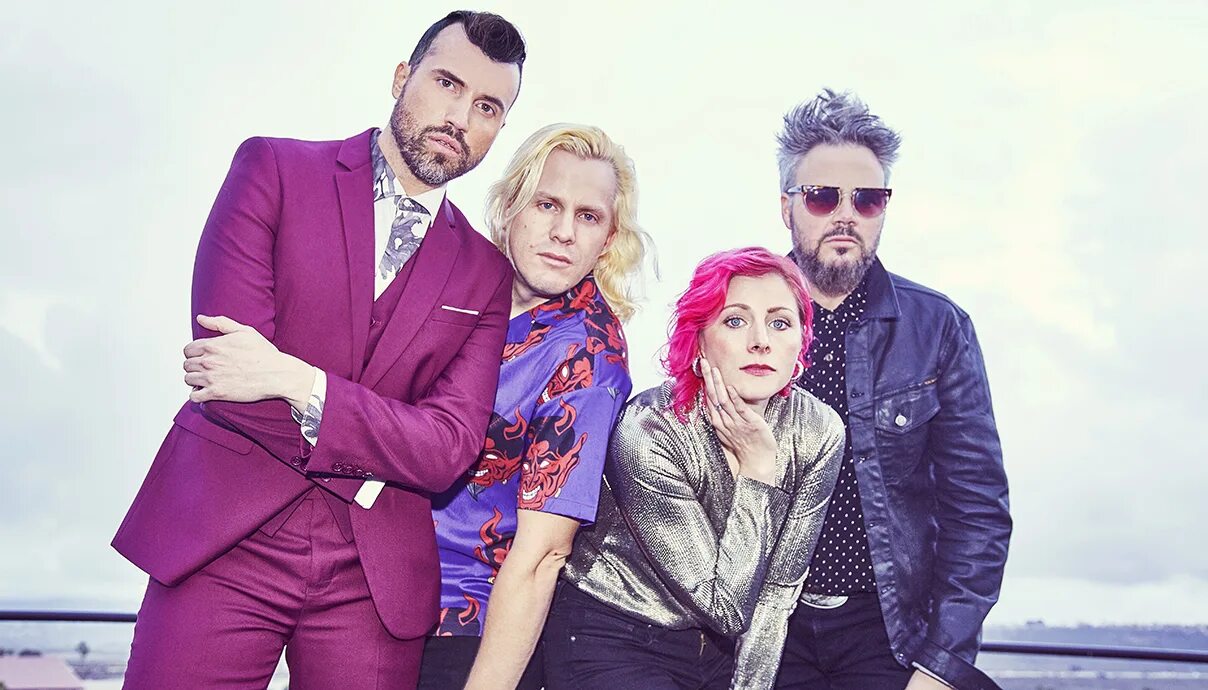 Neon trees everybody. Группа neon trees. neon trees everybody talks. neon trees 2025. музыкальная группа tree.