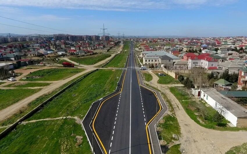 Промашдовках азербайджана. Посёлок Пираллахи Азербайджан. Дороги Азербайджана. Дорога в Баку. Баку дороги.