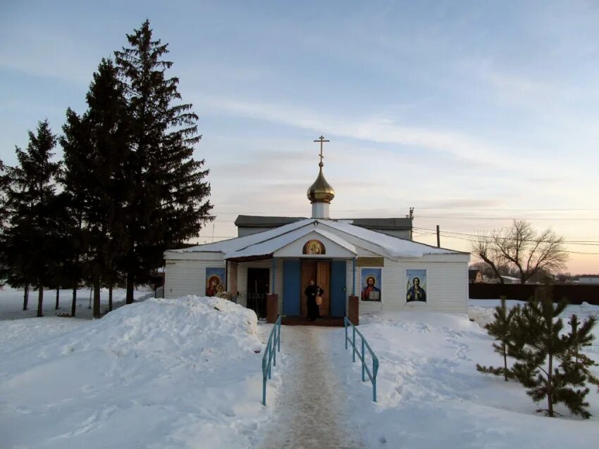 4 бугуруслан михайловка. Храм михаила архангела (михайловка). село михайловка бугурусланский район. храм михаила архистратига оренбургская область. с михайловка бугурусланский район оренбургская область.