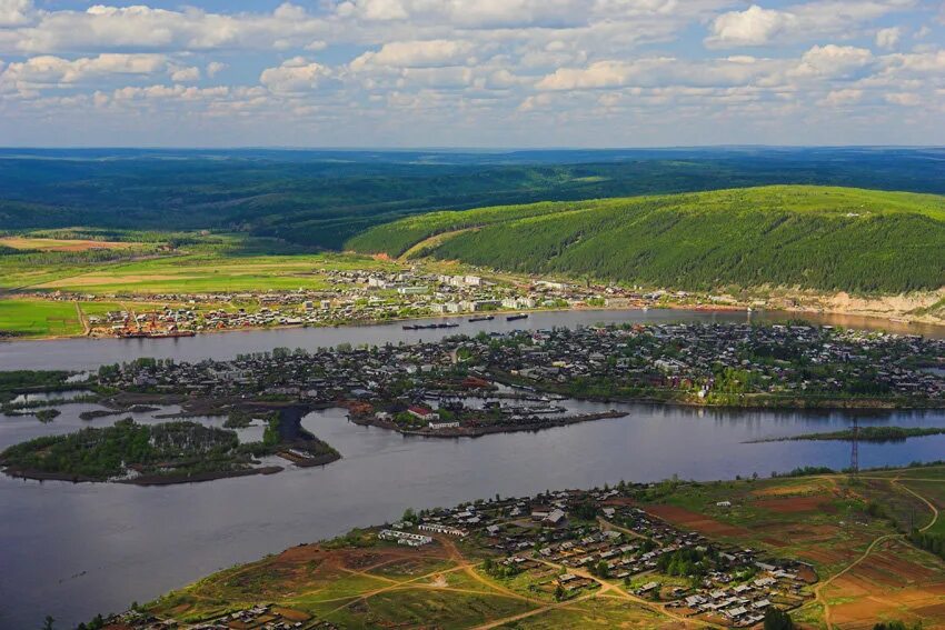 Киренск 2. Киренск Иркутская область. Киренск город. Город Киренск с высоты. Киренск фото города.