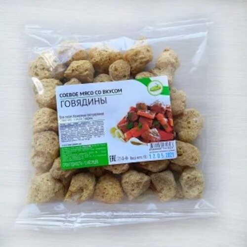 Соевое мясо оптом. Соевое мясо. 100 грамм соевого мяса. соевое мясо со вкусом говядины.
