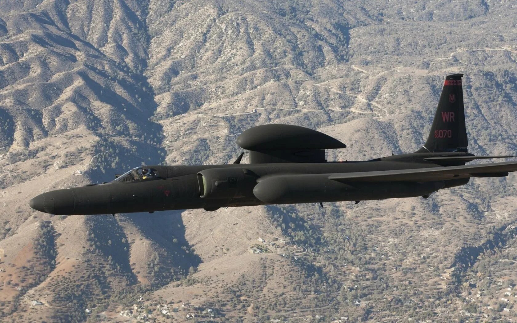 Lockheed u-2 dragon lady. Lockheed u-2 dragon lady. Самолёт u2 американский. Самолет локхид у2. У2 самолет разведчик.