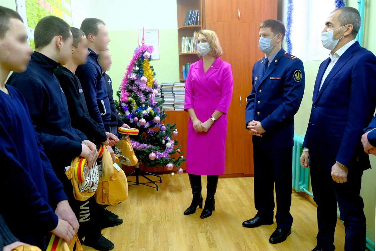 Казанское сизо кировский район. Сизо-5 водник отряд хозяйственного обслуживания. Чергин алексей владимирович уфсин. Офицеры уфсин. Новый год уфсин.