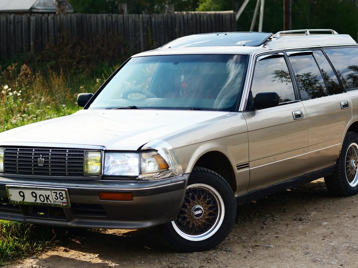 тойота crown универсал s170. тойота краун универсал 2022. Toyota crown 1991 универсал. Toyota crown s150 универсал. Toyota crown 170 кузов универсал.