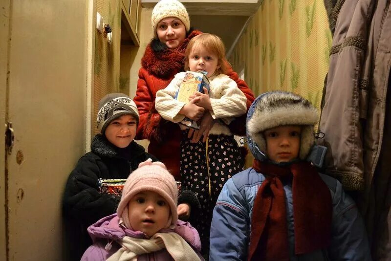 многодетная семья в россии. «многодетная семья» (г. нуждающиеся многодетные. нуждающиеся многодетные семьи. многодетная семья.