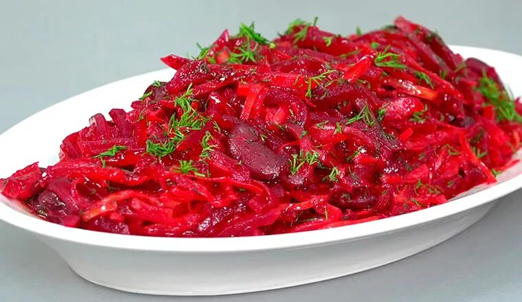 Салат из свеклы и моркови. Свекла с болгарским перцем. Салат с брокколи и болгарским перцем. Свекла нарезанная соломкой. Лечо свекольное на зиму.