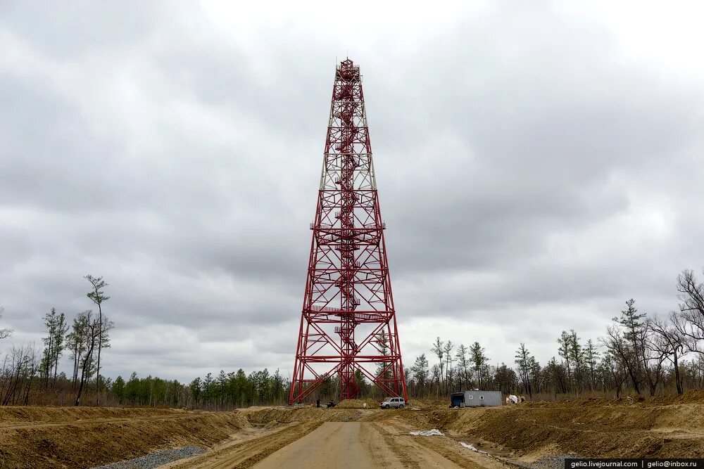 Восточная вышка. Юстировочная вышка инман. Вышка на космодроме. Восточная вышка. Спутниковая вышка.