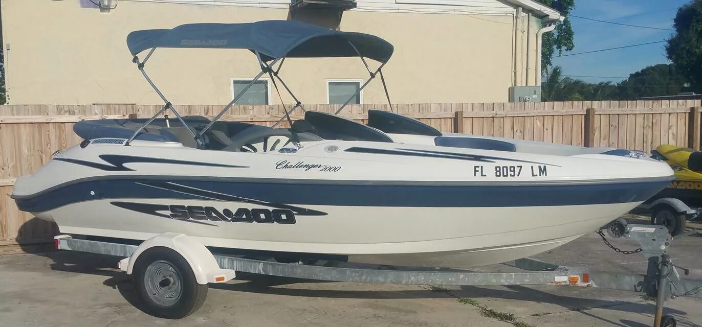 Sea doo challenger 180. Катер sea doo challenger. Sea doo challenger 180. Катер sea doo challenger 1800. Sea challenger.