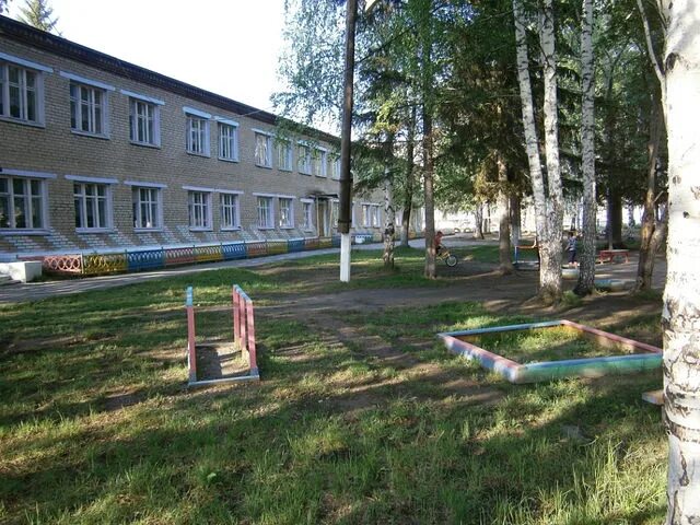 Садик 130 мурманск. Детский сад верхний уфалей. Управление образования верхний уфалей. Детский сад 24 верхний уфалей. Детский сад 14 верхний уфалей.