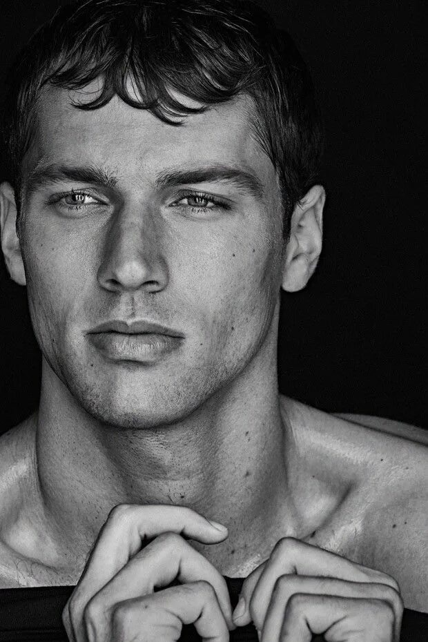 Лицо мужчины модель. Kacey carrig. trevor signorino. мужское лицо. портрет мужчины.