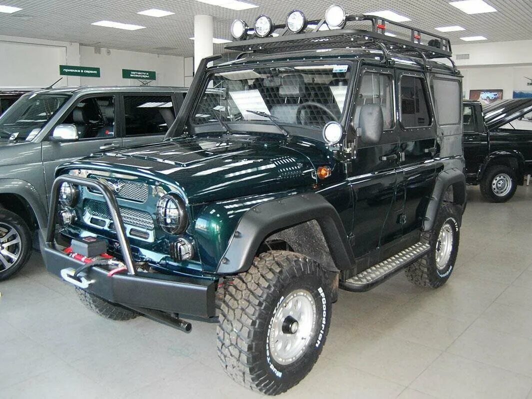 Уаз хантер фото. Уаз-315195 «хантер». Уаз 469 хантер серебристый. Уаз хантер (uaz hunter). Поменяю на хантер.