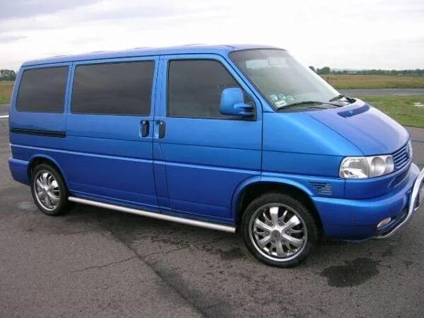 W t4. Пороги транспортер т4. W t4. Фольцваген транспортёр т4. W t4.