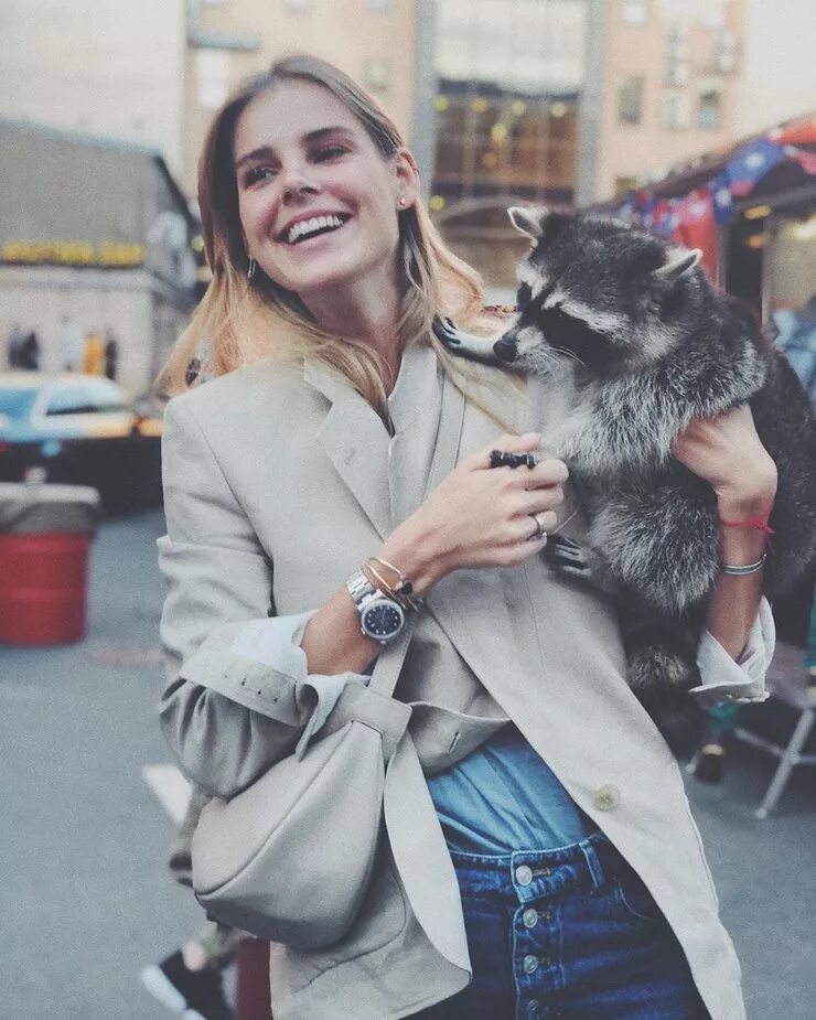 Знарок дочь. Знарок дочь. Знарок дочь алиса. Олеся знарок. Алиса олеговна знарок.