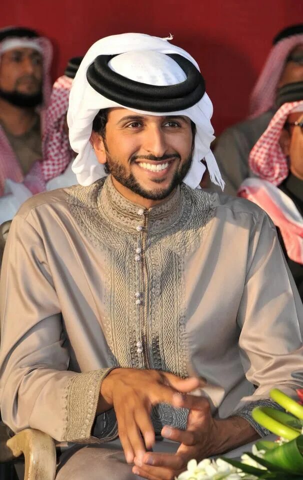 Шейх Нассер Аль Халифа. Халифа Бин Хамад принц. Шейх Нассер Бахрейн. Насер Хамад принц.