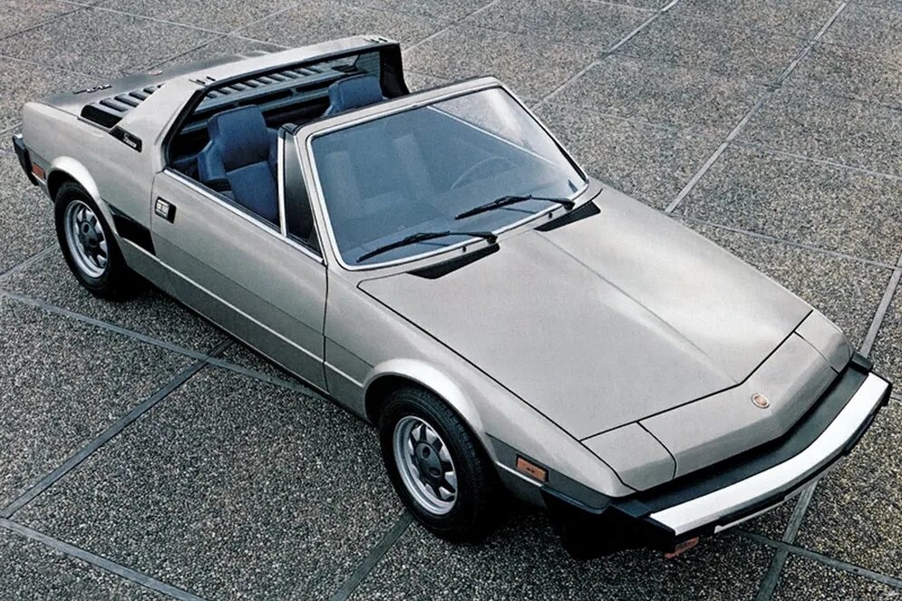 Купить фиат 1 9. Fiat x1/9. Fiat x1/9 Bertone. Фиат 1/9. 1979 Fiat x-1/9.