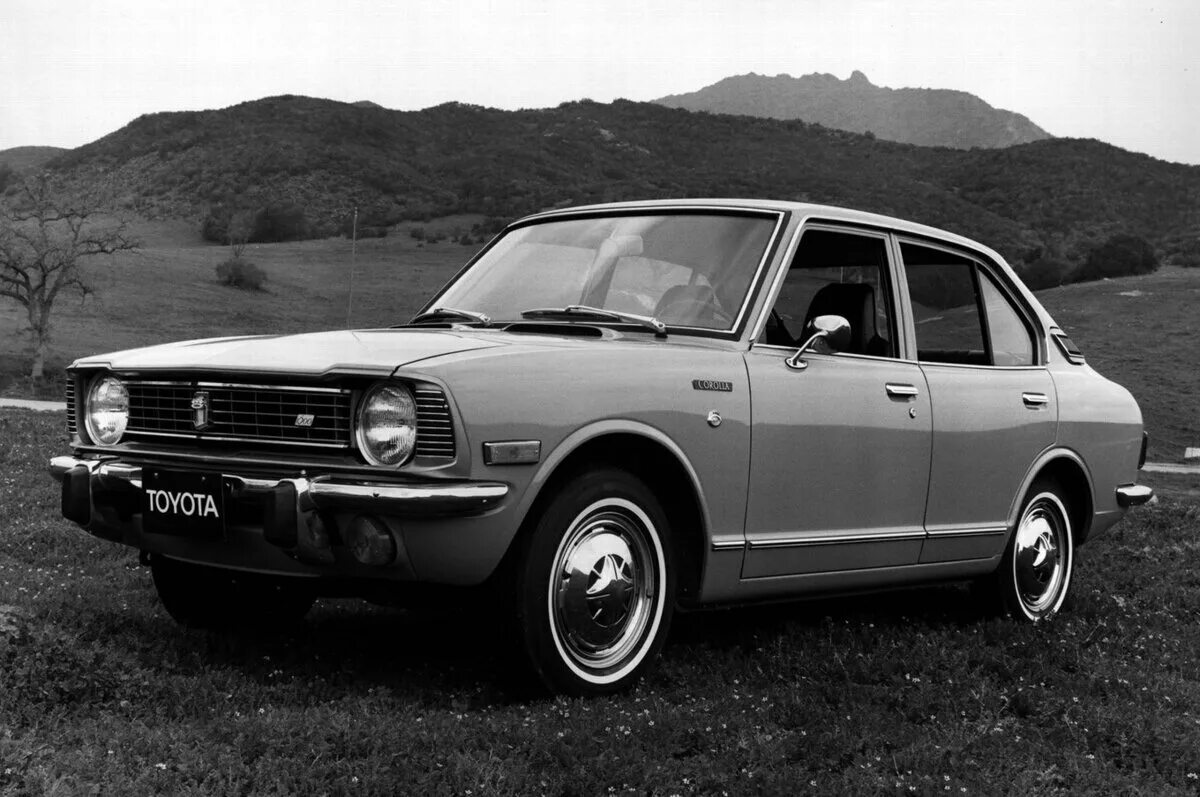 Королла 2 поколение. Toyota Corolla 1971. Toyota Corolla 1970. Toyota Corolla 1974. Toyota Corolla 1965.