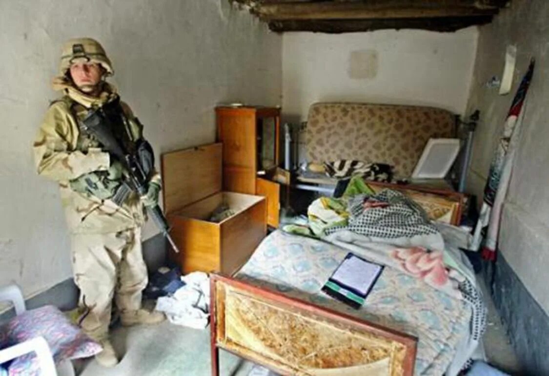 Схема укрытия саддама хусейна. Убежище саддама. Убежище саддама. Бункер саддама хусейна схема. Бункер саддама хусейна фото.