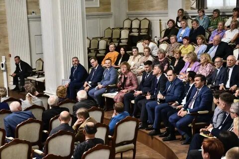 Представитель трудового коллектива