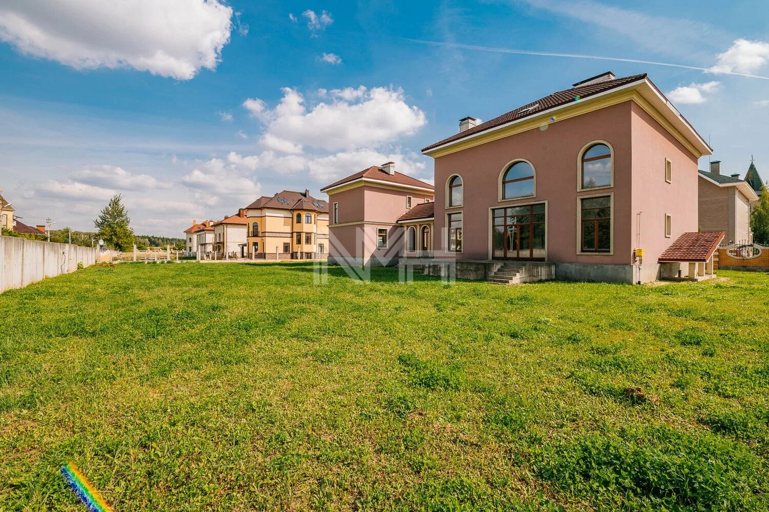 Усадьба успенское одинцовский район. Усадьба коттеджи. Усадьба успенское рублево. Успенские усадьбы коттеджный поселок. Кп усадьба аносино.