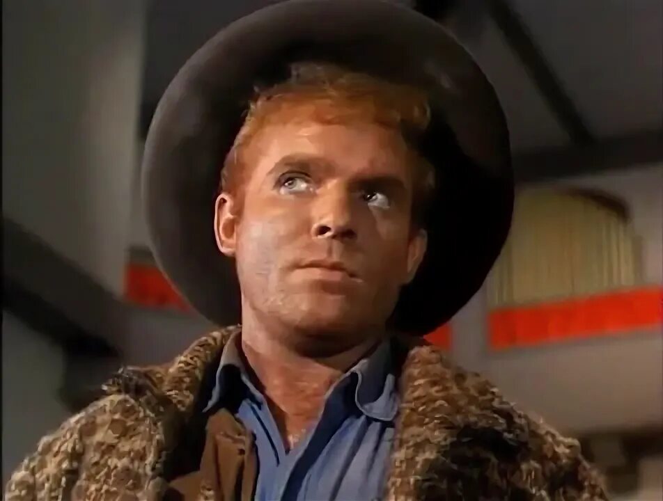 Морпехи 2005 джейк джилленхол. Энтони своффорд актёр. Кен своффорд. Энтони суоффорд. Кен своффорд.