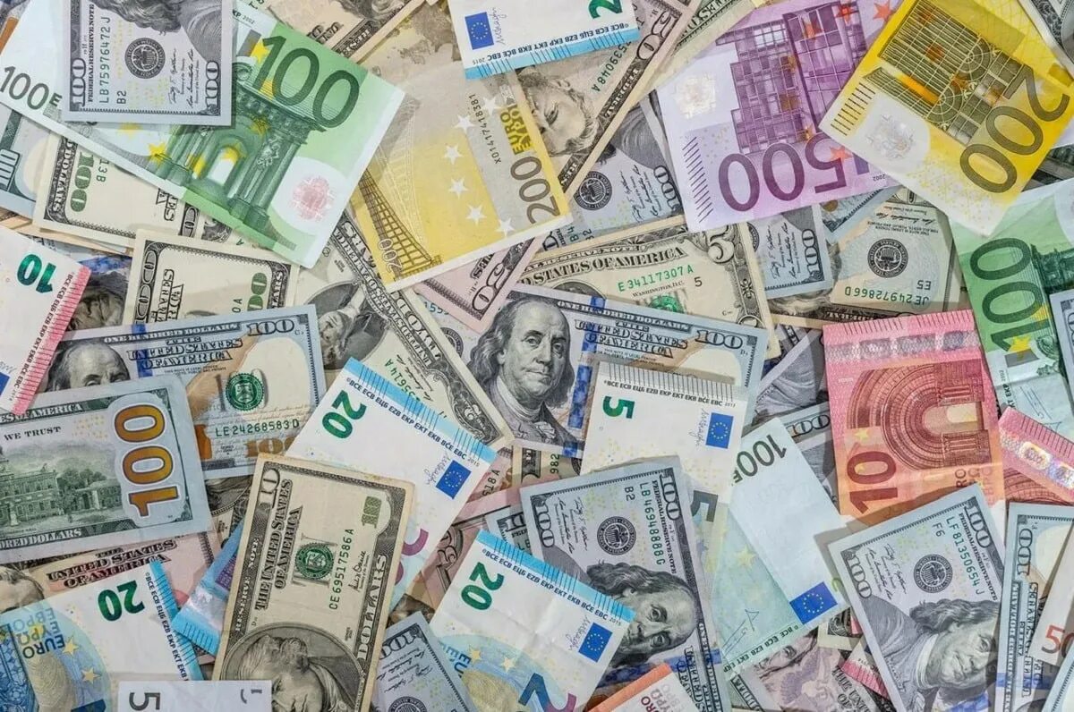 500 евро пачка. Пачки евро. 500 евро новая купюра. 500 евро купюра настоящая. Tdhj d he kz.