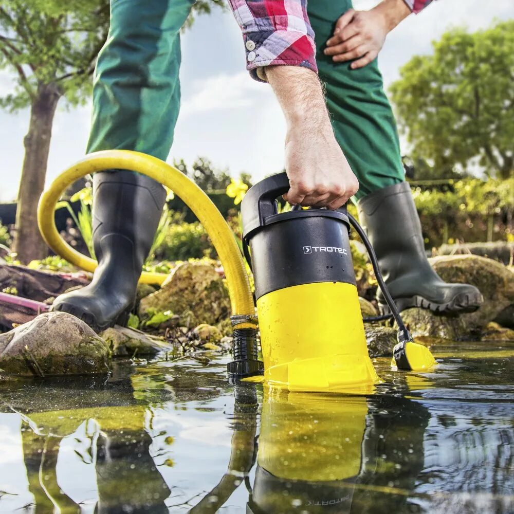 Мощный насос для грязной воды. Помпа для грязной воды 300м3. Насос для грязной воды секам пумп. Насос для грязной воды zspw400-d. Самовсасывающий дренажный насос для грязной воды.