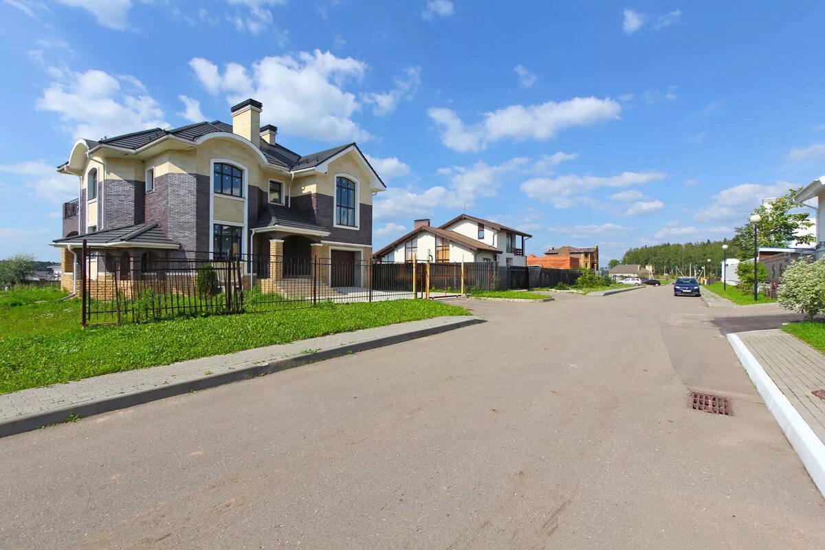 краснопахорское, с. калужское шоссе поселок бизнес класса. коттеджный поселок русская усадьба спб. коттеджный поселок русская деревня порошкино. коттеджный посёлок «русская деревня» ленинградская область.