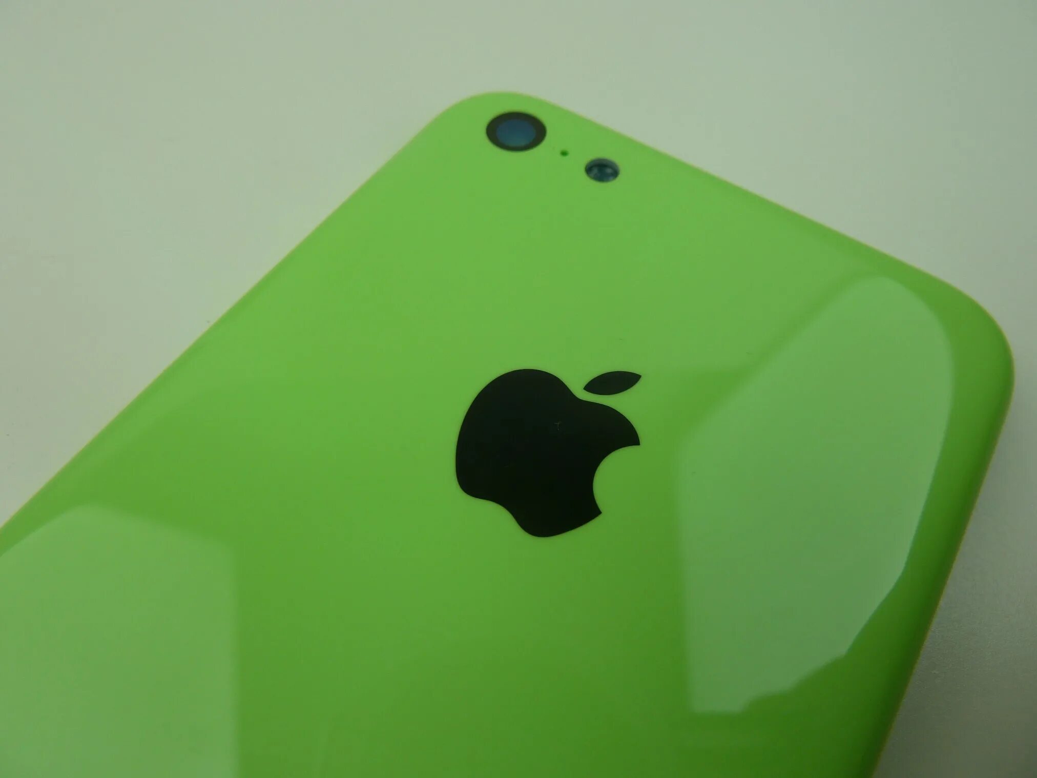 Айфон 11 05. Iphone 5c Green. Айфон 5 с зеленый. Айфон 4 зеленый. Айфон 13 Грин.