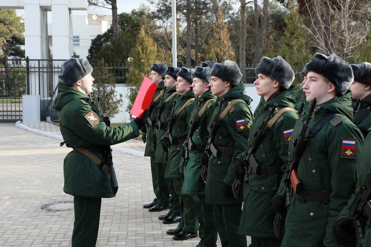 Российские войска на 1 апреля 2024. Восток 2018 цугол. Российские войска на 1 апреля 2024. Бтр-80 вдв. Российские войска на 1 апреля 2024.