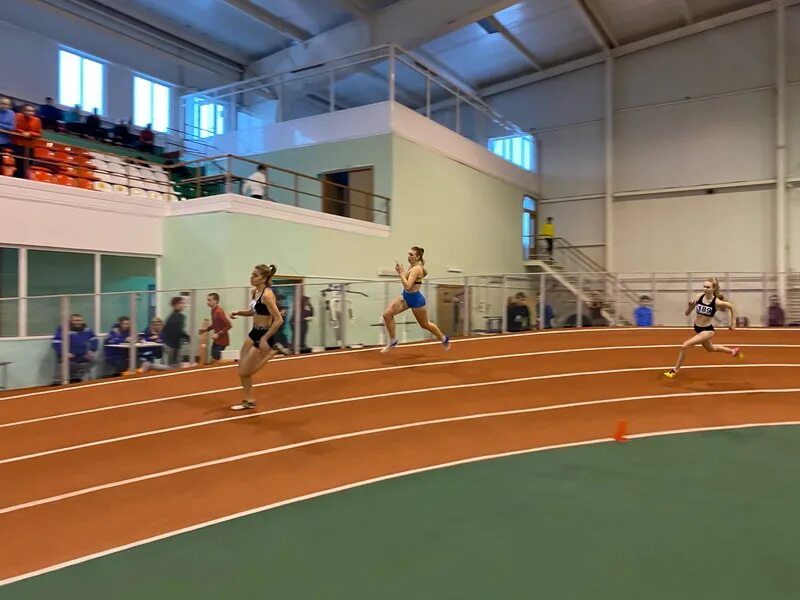 Пенза манеж легкоатлетический. Легкоатлетический манеж уор пенза. Училище олимпийского резерва пенза. Рубин дворец пенза дворец спорта. Манеж пенза.