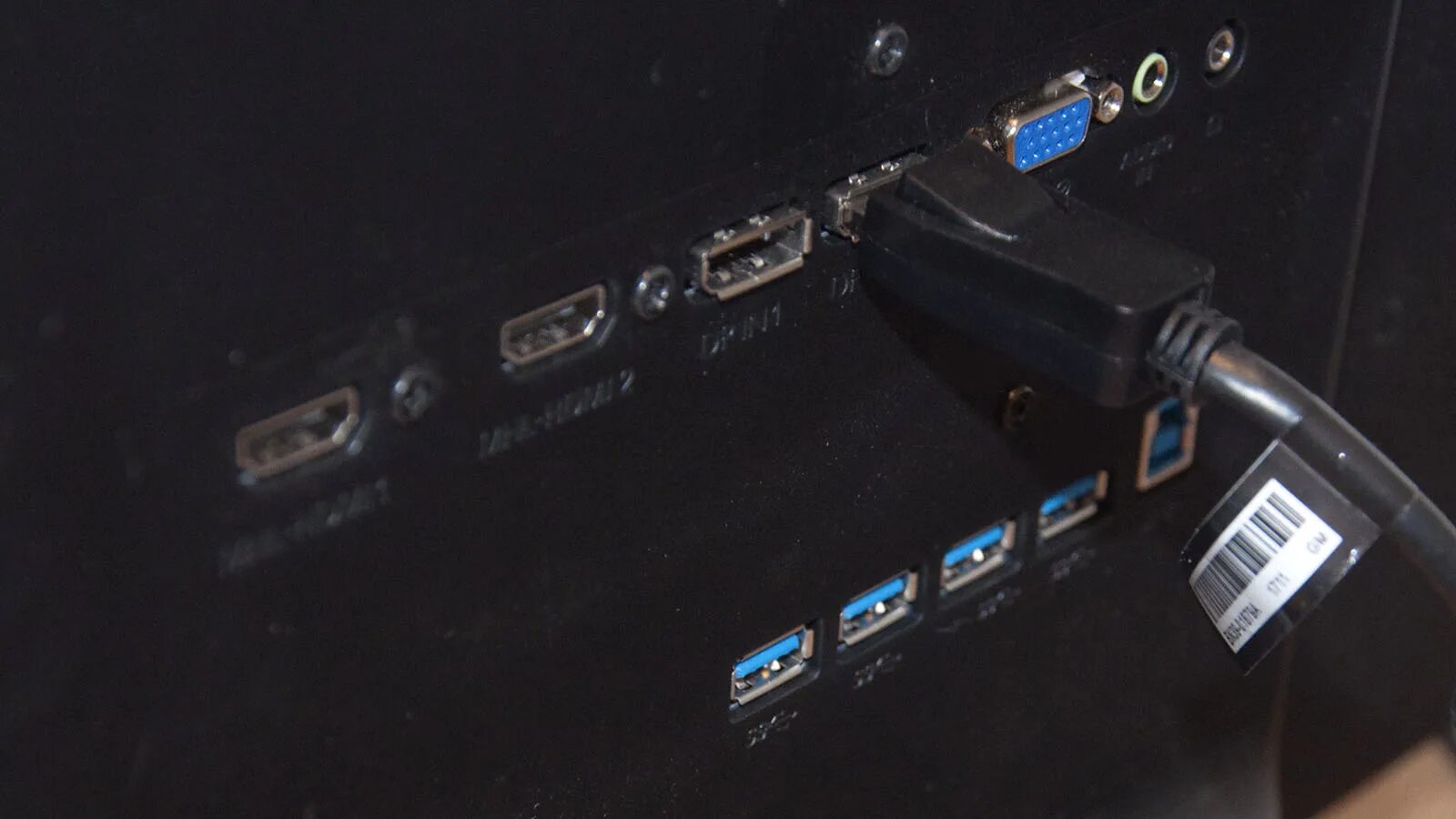 Displayport 2.0 монитор. Philips bdm4350uc. монитор 42,51” philips bdm4350uc. возможности displayport 2.1. displayport на мониторе.