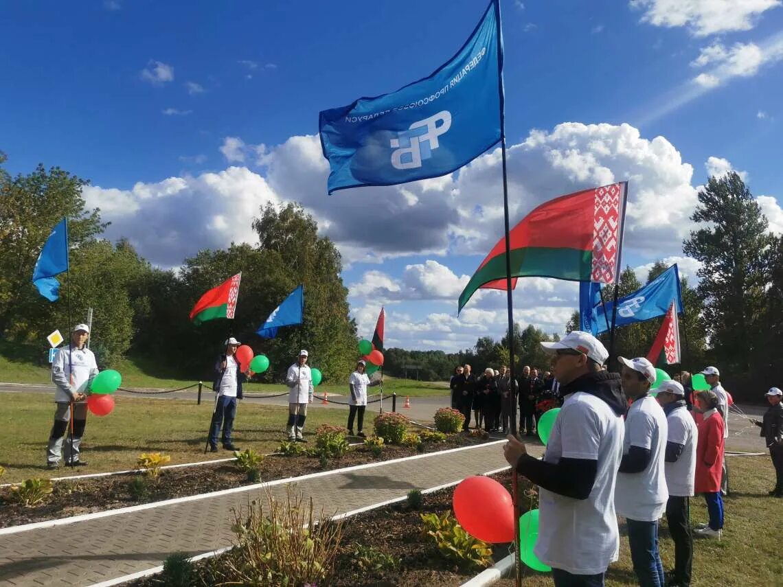 Митинги в Минске. Беларусь и Россия единый народ. День народного единства Беларусь. День независимости Эстонии 2020.